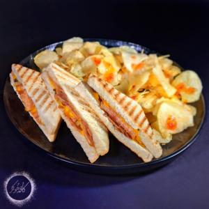 ساندویچ اسنک ژامبون