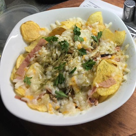 چیپس و پنیر ویژه