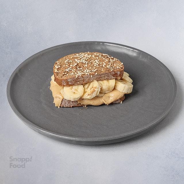 تست کره بادام زمینی و موز